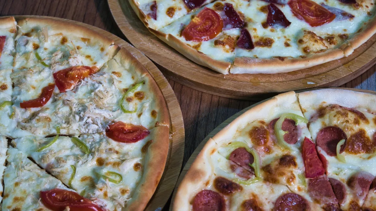 Software engineers design algorithm to solve pizza topping arguments
