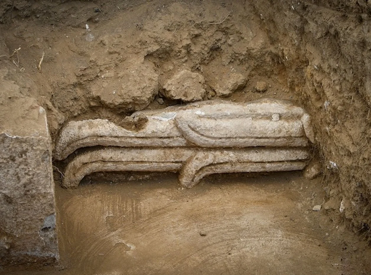 INAH uncovers Epiclassic stucco reliefs in Tlaxcala