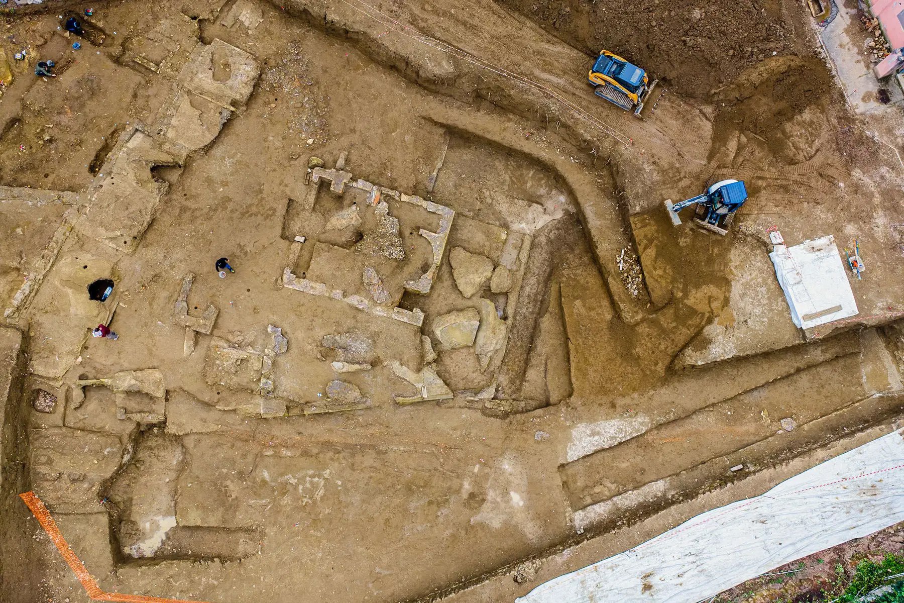 Vast burial complex discovered in Rome’s Ostiense Necropolis