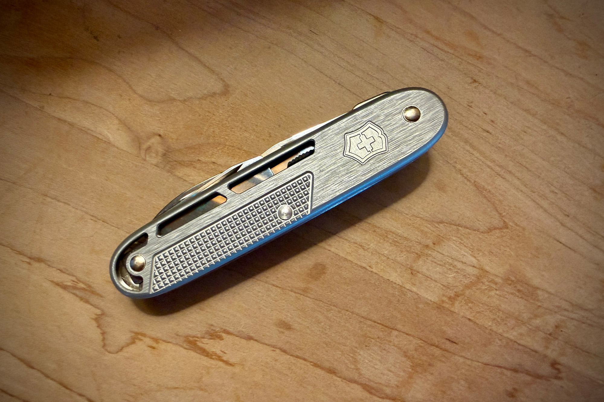 Victorinox Synergy X Alox Review