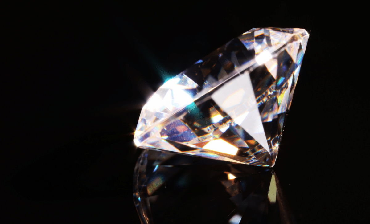 Chinese Scientists Create First-of-Its-Kind ‘Hexagonal Diamond’ Tougher Than Natural Diamond
