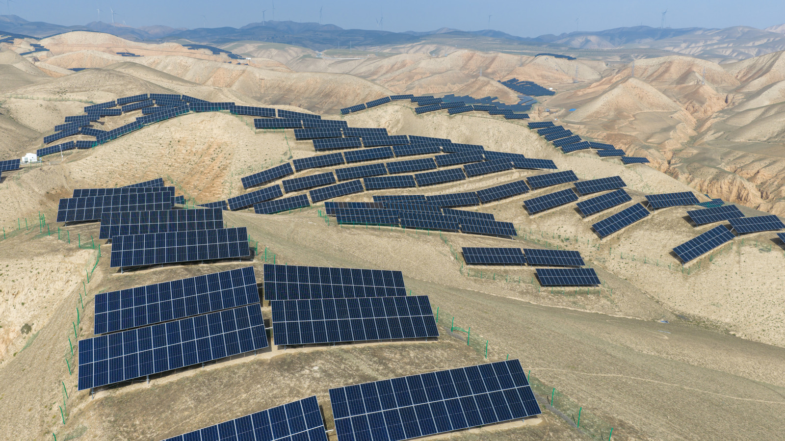 China’s Largest Solar Farm Is Quietly Changing The Desert Around It