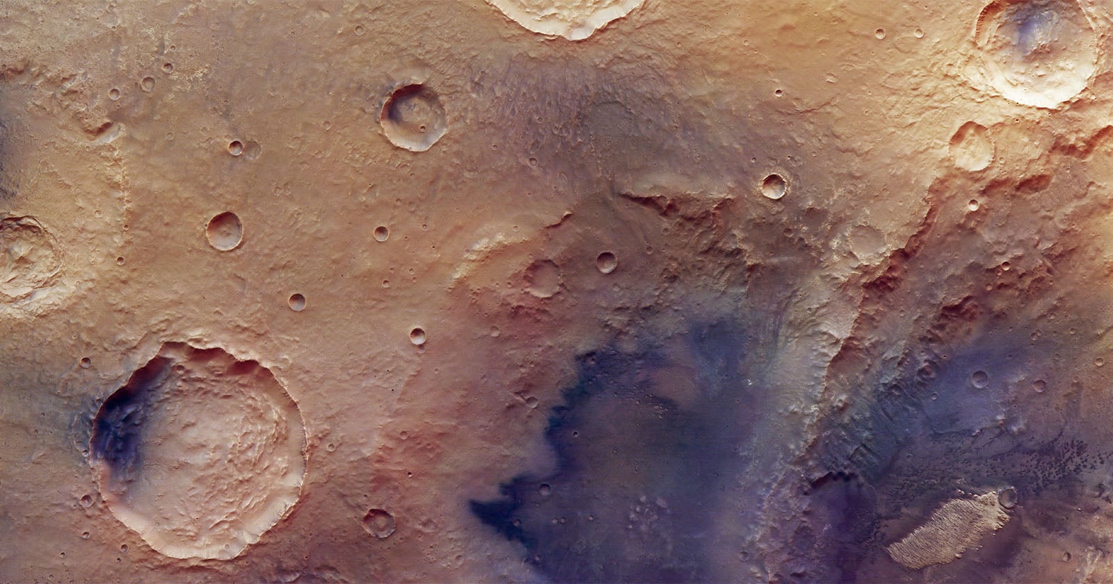High Resolution Stereo Camera Captures 3D Photos of Craters on Mars