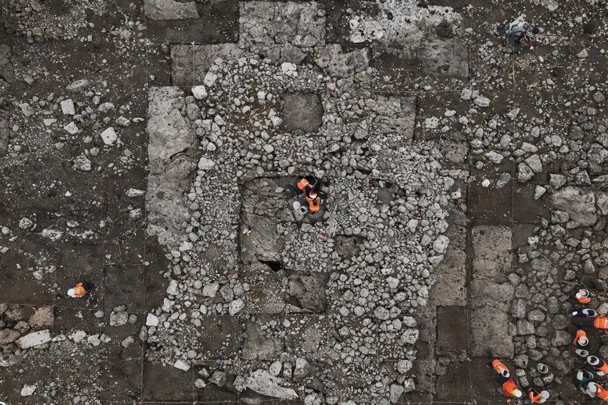 Maya ceremonial platform discovered in Yaxché de Peón