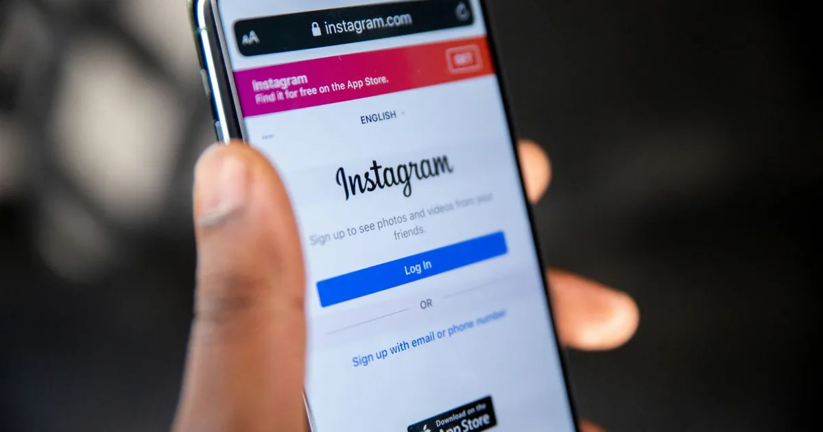 Instagram is getting rid of its most secure chatting feature