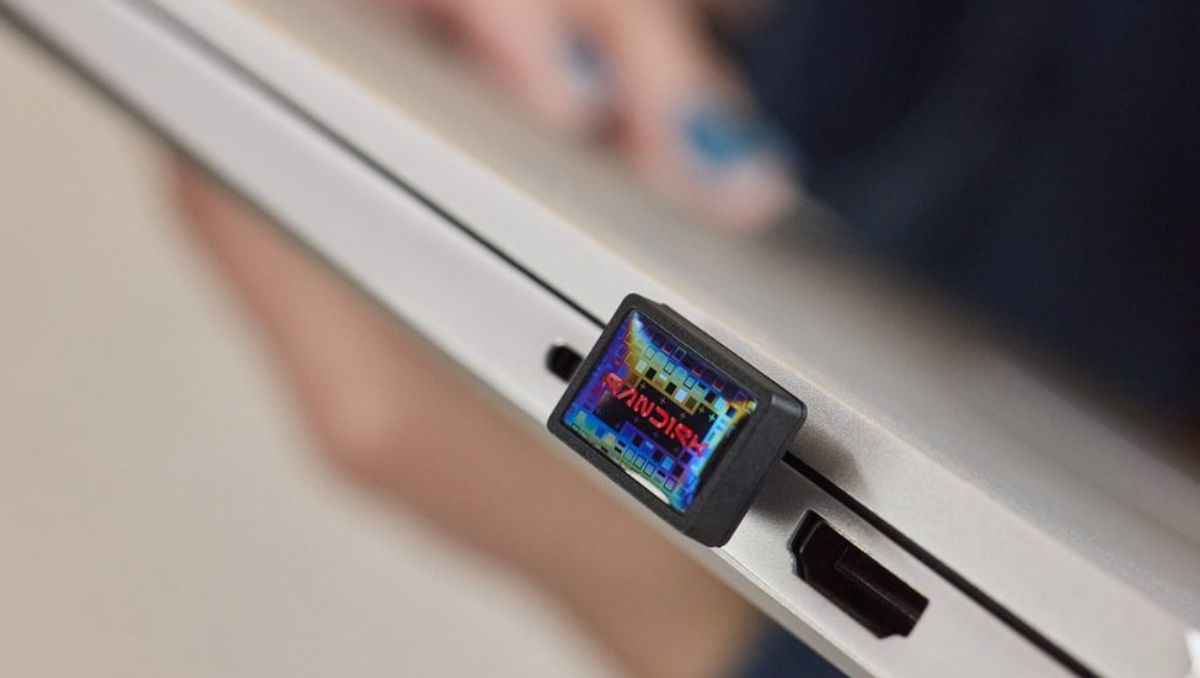 SanDisk Extreme Fit USB-C Flash Drive Review: Small Size, Smart Upgrade