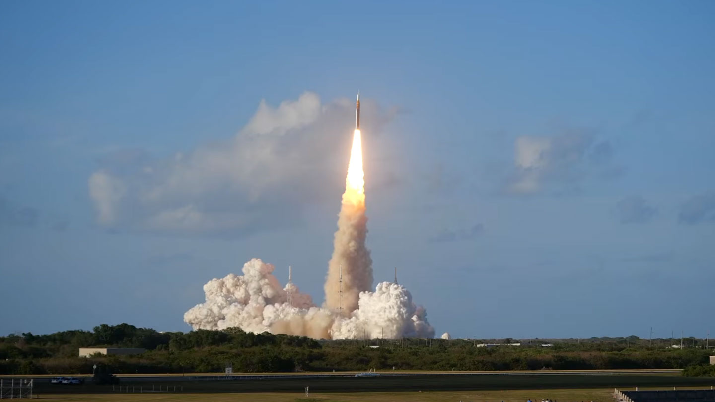 Artemis II sends humans around the moon for first time since Apollo