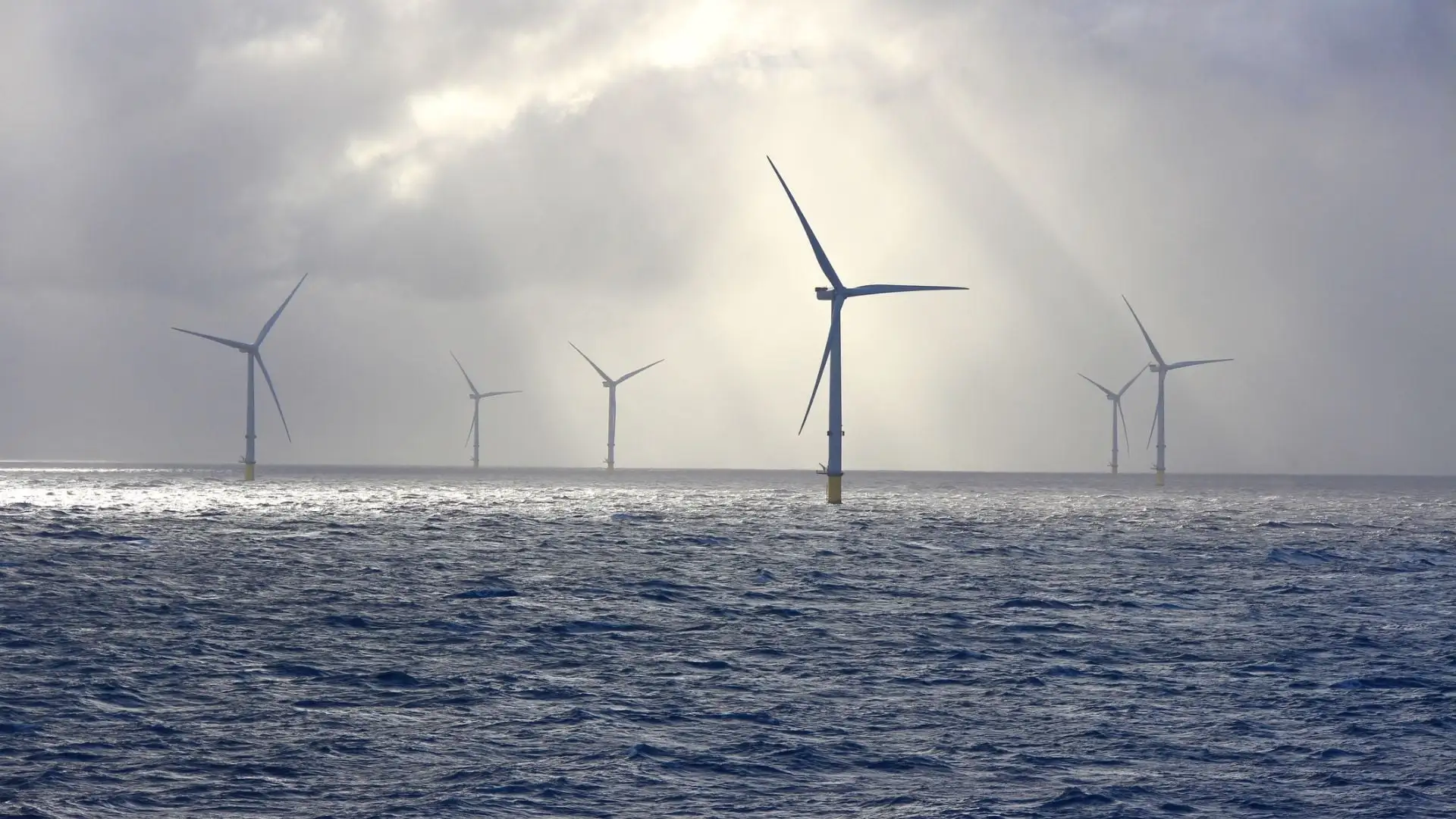 World’s largest 1 GW floating offshore wind farm planned by Japan