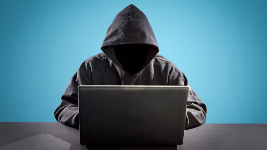 FBI says Russian spies now trick Signal users into handing over their backup recovery key