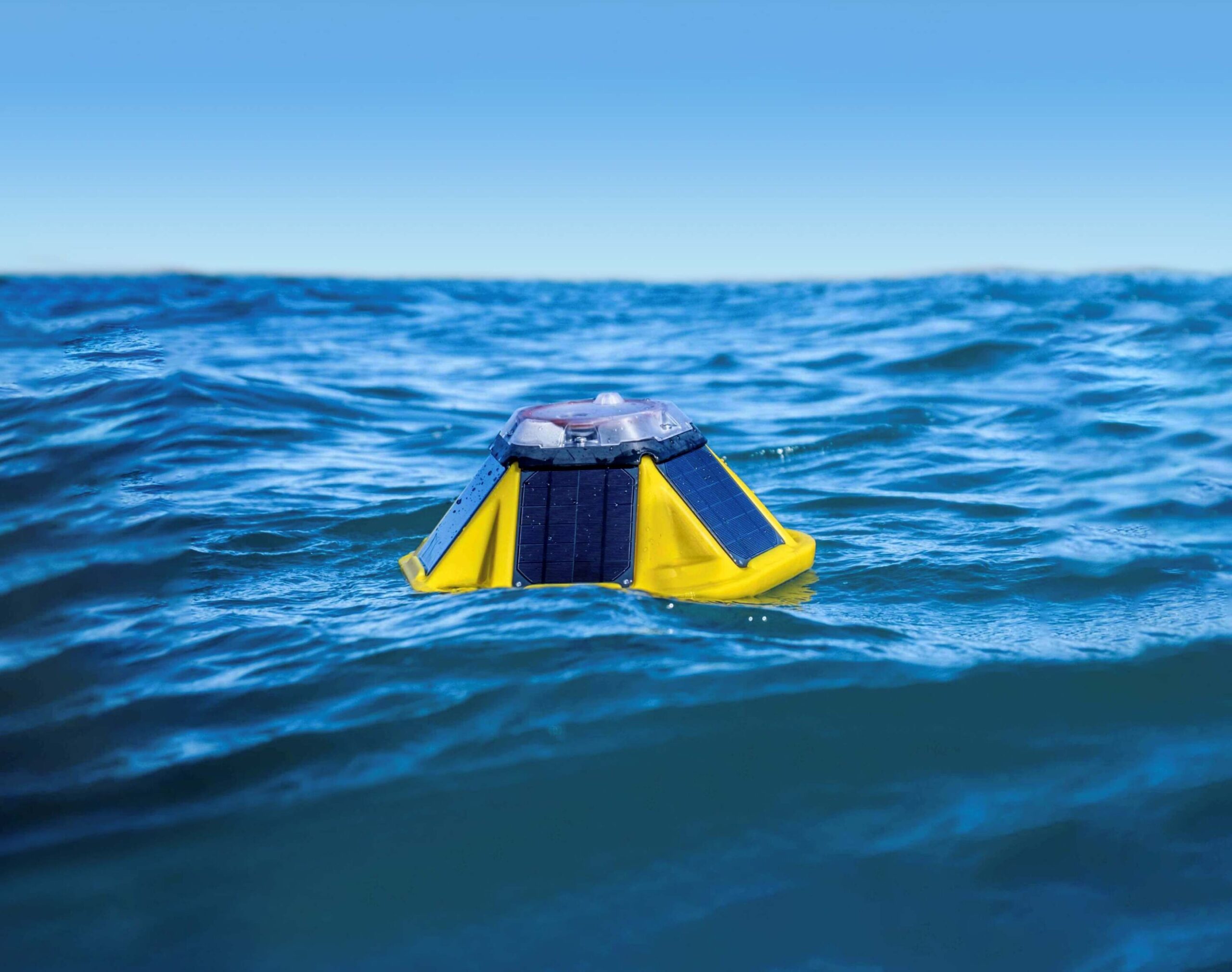 Buoys track ocean waves across 14,000 km, from storms in Antarctica to ripples in Alaska